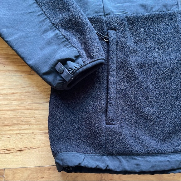 North Face Denali Jacket - Picture 5 of 12